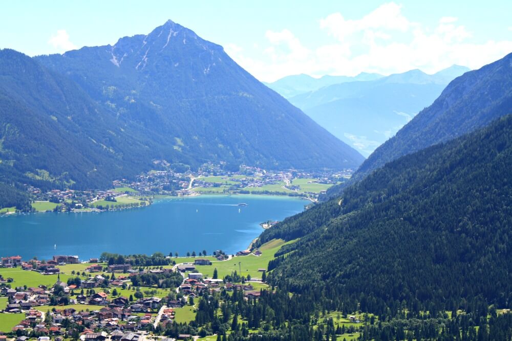 Widok na jezioro Achen ze szczytu Feilkopf 1562 m n.p.m. Alpenpark Karwendel