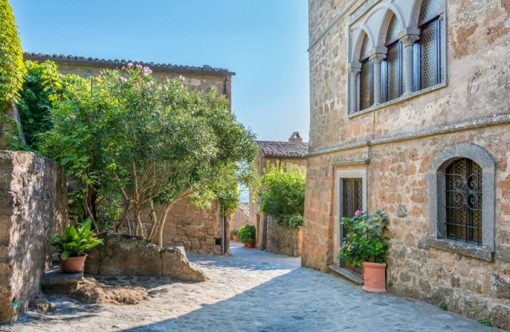 Civita di Bagnoregio, „La citta che muore” - umierające miasteczko