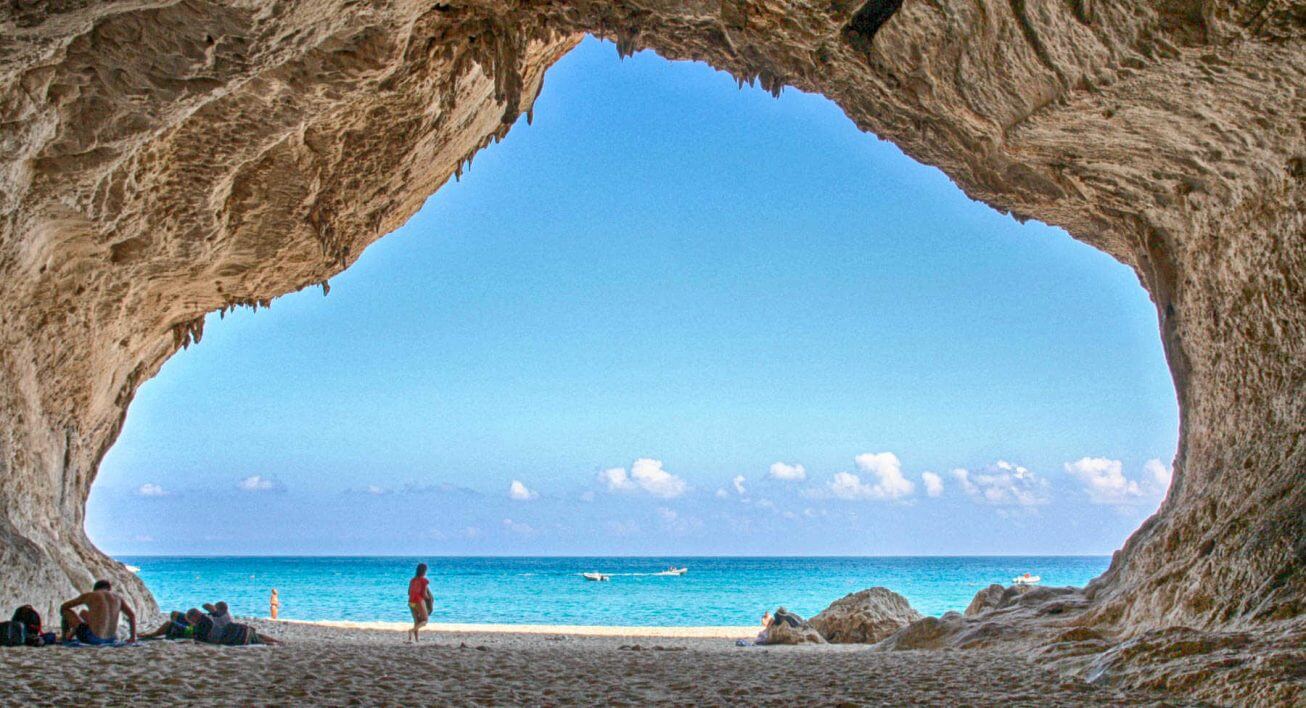 Cala Luna, zatoka Orosei, Sardynia