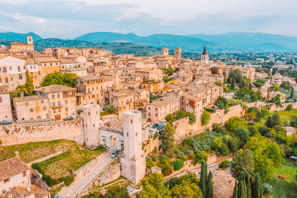 Spello jest jednym z najlepiej zachowanych średniowiecznych miast w Umbrii. 