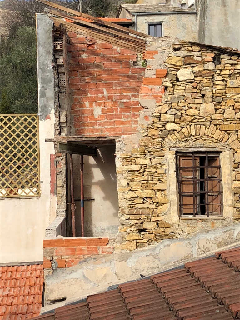 Remont domu w Ligurii