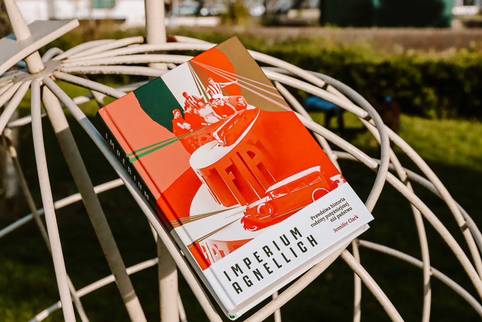 Imperium Angellich – prawdziwa historia rodziny potężniejszej niż państwo