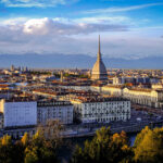 Panorama Turynu z Mole Antonelliana, Padem i Alpami w tle